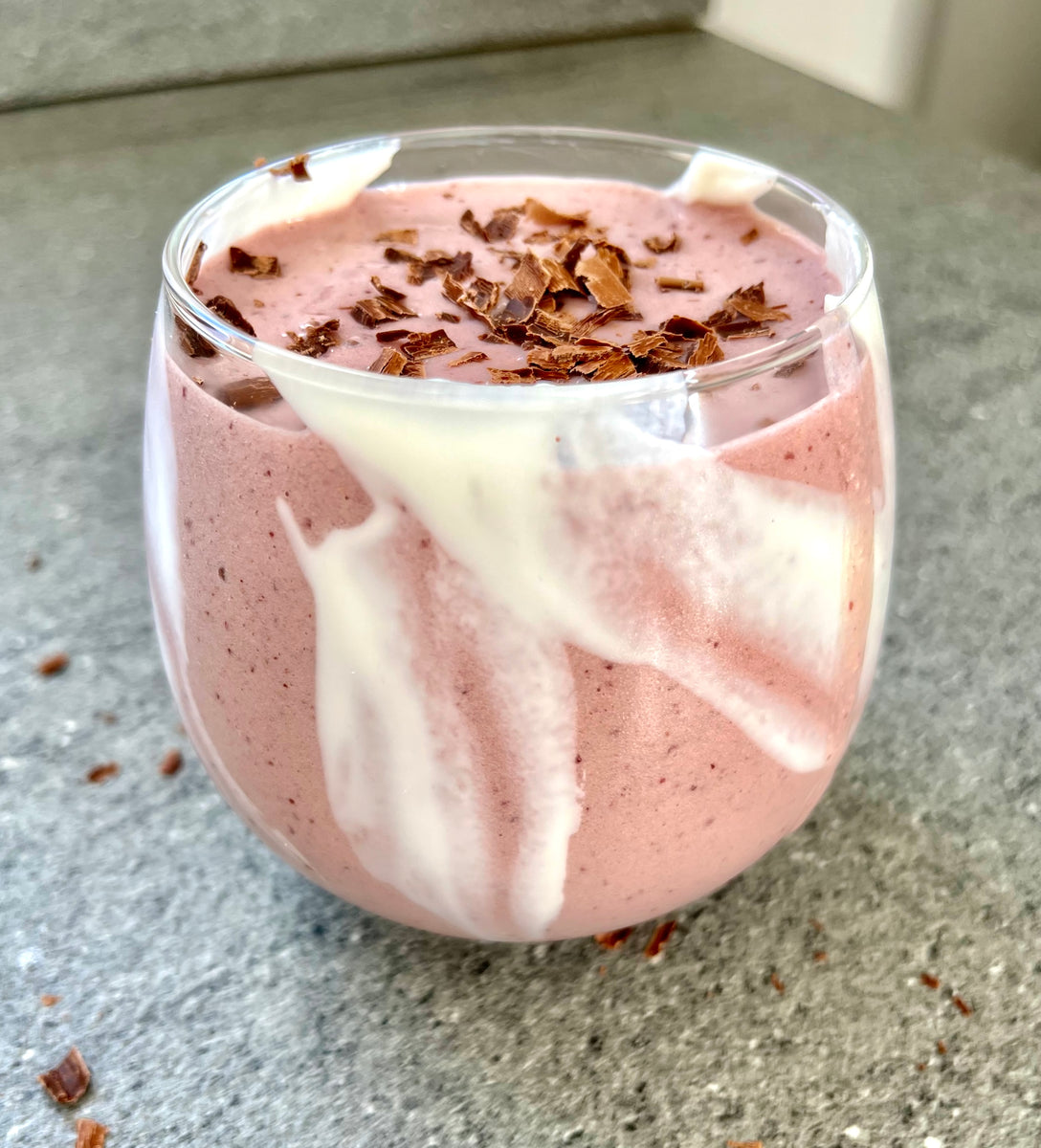 BANANA &amp; CHERRY COCONUT SMOOTHIE
&ndash; MUNCH A BUNCH