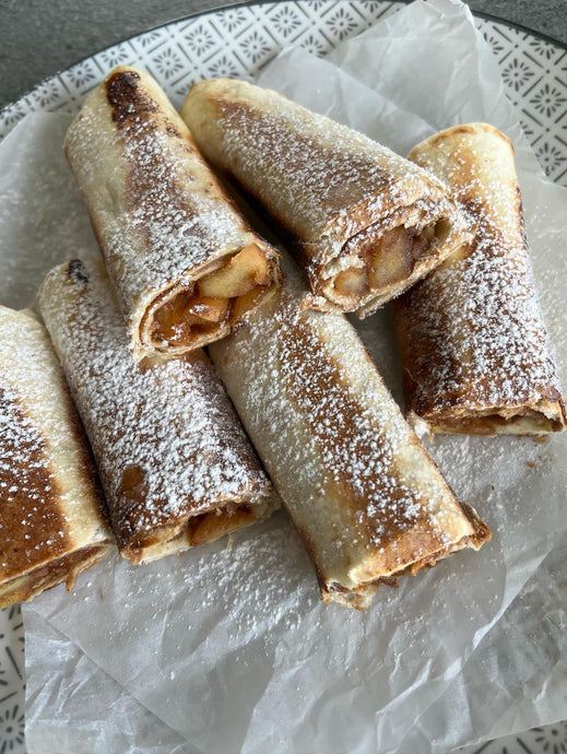 APPLE PIE CINNAMON ROLL UPS