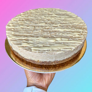WHITE CHOCOLATE CAKE