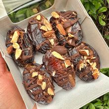 Load image into Gallery viewer, CHOCOLATE ORANGE DATE BITES