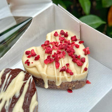 Load image into Gallery viewer, VANILLA RASPBERRY HEARTS *PINKTOBER SPECIAL*
