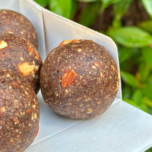 Load image into Gallery viewer, GINGERBREAD BALLS *LIMITED EDITION*