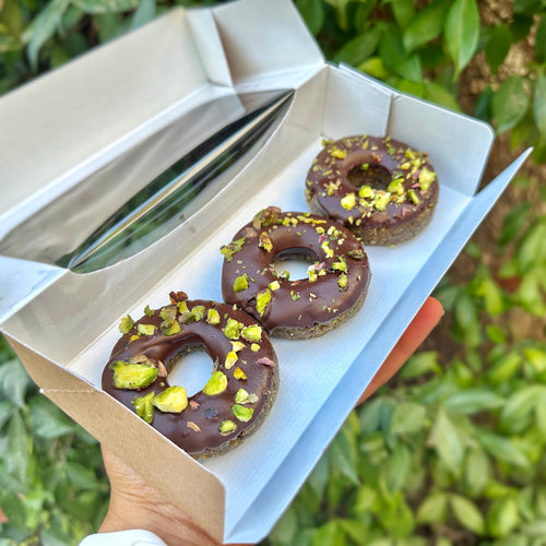 CHOCOLATE PISTACHIO DONUTS