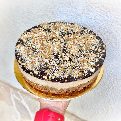 VANILLA TOFFEE CHOC CAKE (aka GOLDEN GAYTIME)