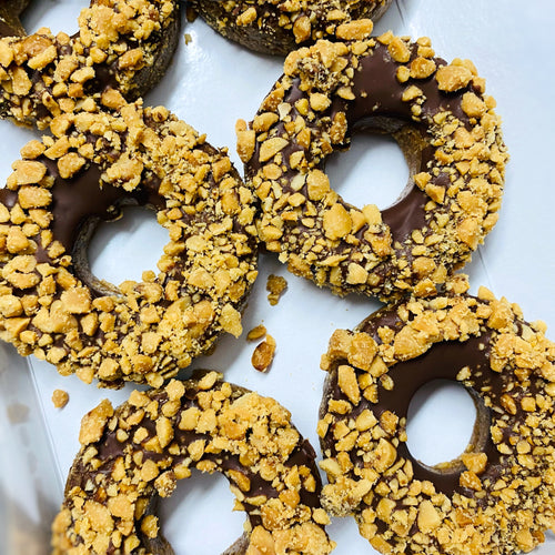 PEANUT BUTTER DONUTS