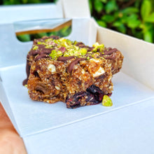 Load image into Gallery viewer, MINI FRUIT CAKE